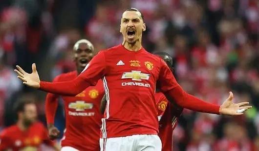 与本土球员 与本土球员